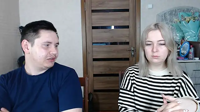 Snapshot of Kristy-Max chatting on March 14, 2025, 11:00 pm Kristy-Max online show from March 14, 2025, 11:00 pm