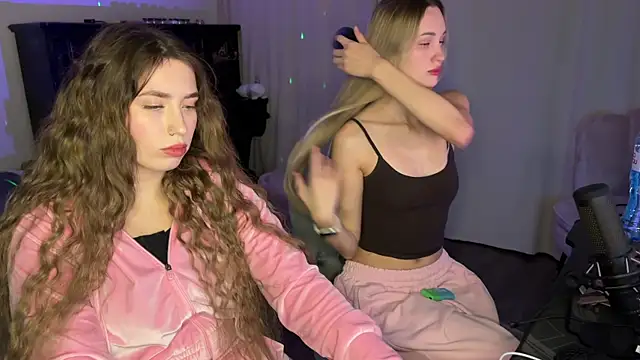 urmissalice online show from October 4, 2025, 4:19 pm