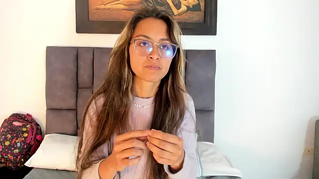 Snapshot of tatiana_valencia chatting on April 27, 2026, 12:58 pm tatiana valencia online show from April 27, 2026, 12:58 pm