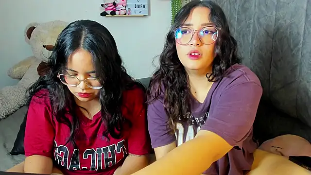 maddie-and-chelsea- online show from October 9, 2025, 10:38 am