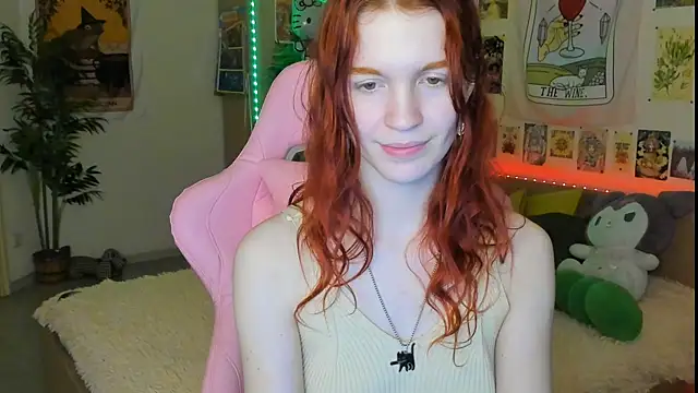 Snapshot of Sunny_Elly chatting on March 6, 2025, 11:58 am Sunny Elly online show from March 6, 2025, 11:58 am