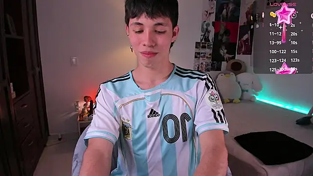 angel bless19 online show from September 15, 2025, 10:32 pm