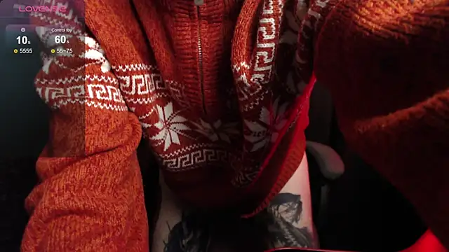 Snapshot of lonelycrystal chatting on January 26, 2025, 12:43 pm lonelycrystal online show from January 26, 2025, 12:43 pm