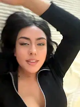 Snapshot of Angel_lusst chatting on December 7, 2024, 5:54 am Angel lusst online show from December 7, 2024, 5:54 am