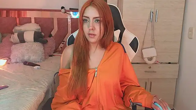 Snapshot of Angel_lusst chatting on January 17, 2025, 4:39 am Angel lusst online show from January 17, 2025, 4:39 am