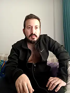 Snapshot of Karizmatikman chatting on February 22, 2026, 10:17 am Karizmatikman online show from February 22, 2026, 10:17 am