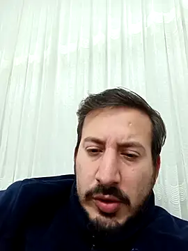 Snapshot of Karizmatikman chatting on December 22, 2025, 5:35 pm Karizmatikman online show from December 22, 2025, 5:35 pm