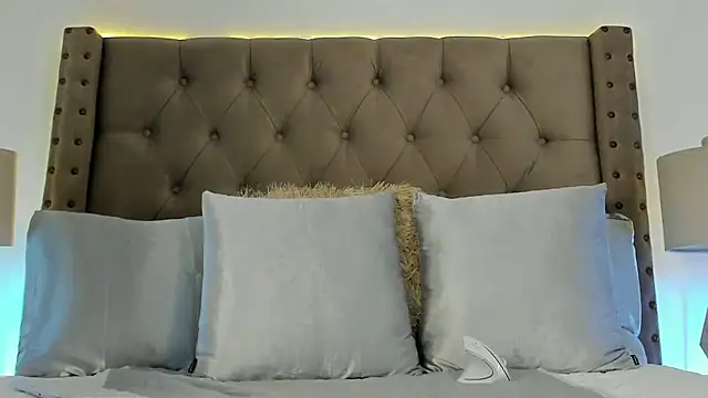 Snapshot of atenea_erotic chatting on February 27, 2025, 6:09 pm atenea erotic online show from February 27, 2025, 6:09 pm