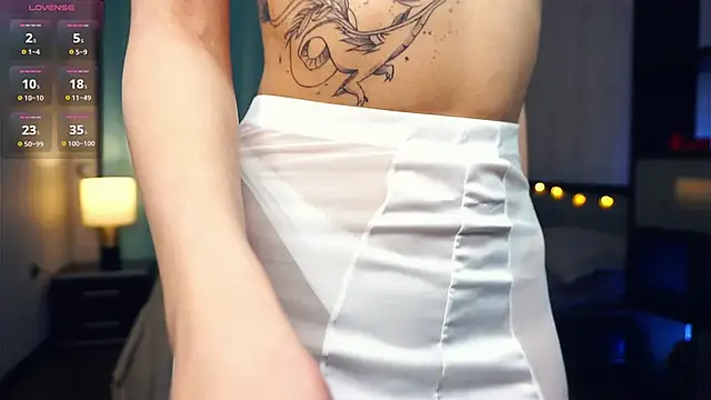 FannyHewson online show from March 6, 2025, 1:16 am