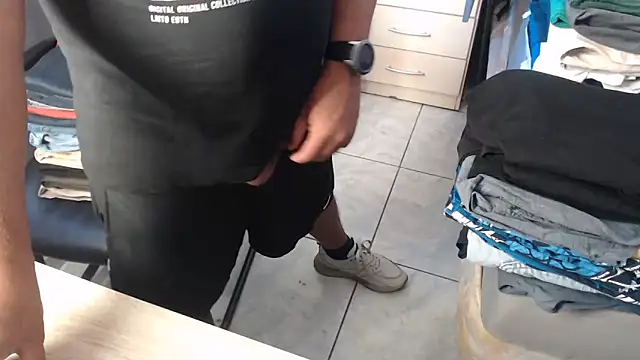 pepepaty online show from November 1, 2025, 5:07 pm