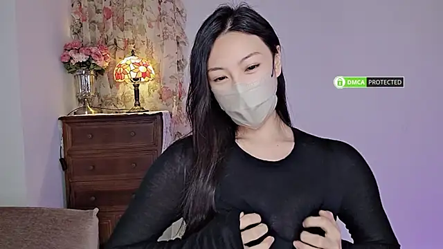 L-Moonlight online show from December 11, 2024, 12:44 pm