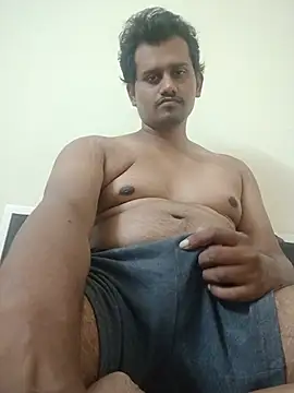 Snapshot of Long_Laster chatting on June 14, 2026, 7:15 pm Long Laster online show from June 14, 2026, 7:15 pm