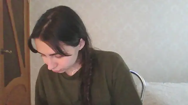 Snapshot of Kashtanka_ chatting on July 4, 2026, 7:59 am Kashtanka online show from July 4, 2026, 7:59 am