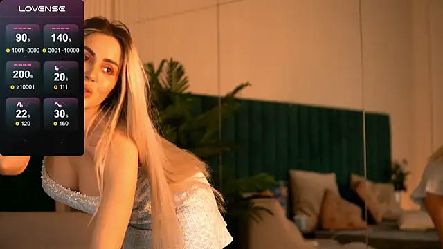 Kylie Benton online show from March 19, 2025, 4:57 am