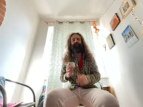 Snapshot of lostile8 chatting on October 1, 2025, 9:25 am lostile8 online show from October 1, 2025, 9:25 am