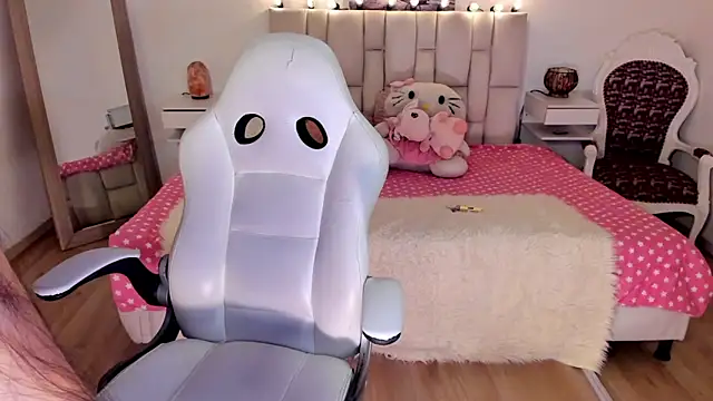 Snapshot of zoe_turnner_18 chatting on September 26, 2025, 1:18 pm zoe turnner 18 online show from September 26, 2025, 1:18 pm