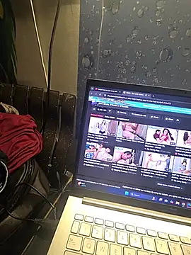 fuckerboylusty online show from July 29, 2026, 6:18 pm