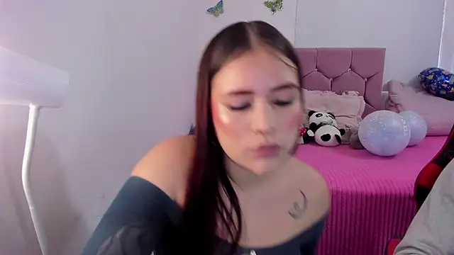 Snapshot of hotbbc_wife chatting on October 7, 2025, 9:16 pm hotbbc wife online show from October 7, 2025, 9:16 pm