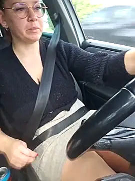 Snapshot of Sweety__venus chatting on March 6, 2025, 11:14 am Sweety venus online show from March 6, 2025, 11:14 am