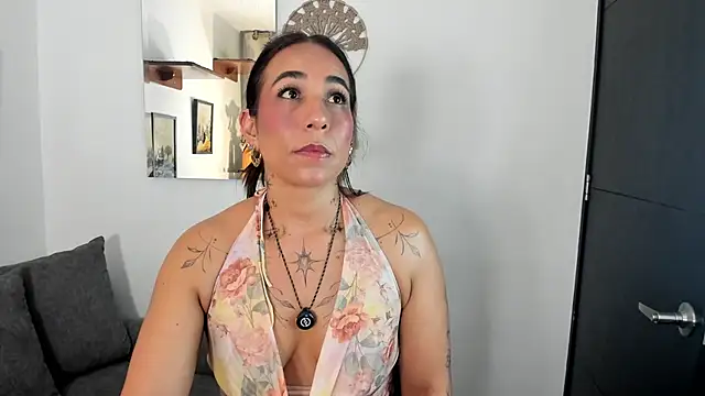 electra hunt online show from June 1, 2026, 11:26 pm