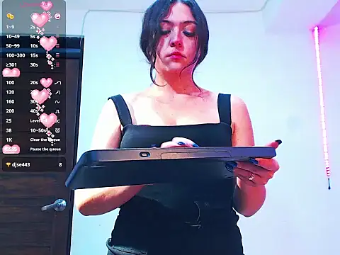 Snapshot of AliciaChelios chatting on February 22, 2026, 6:31 pm AliciaChelios online show from February 22, 2026, 6:31 pm