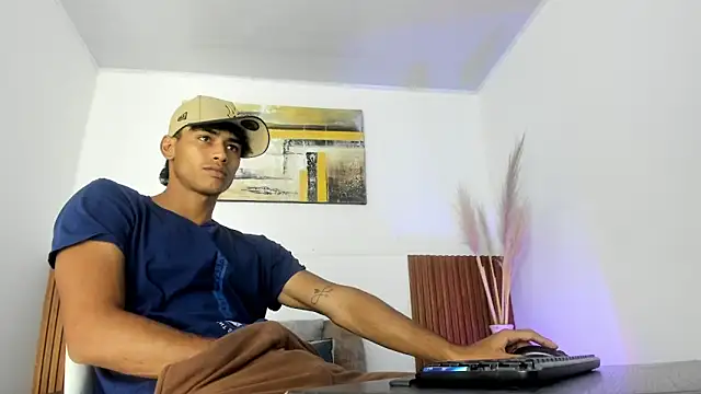 zander 2120 online show from January 5, 2026, 5:27 pm