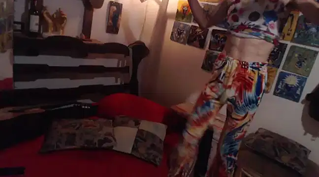 laye19 online show from March 15, 2025, 4:24 am