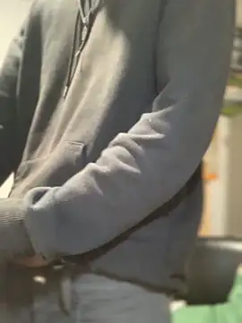 Snapshot of 27powercm chatting on October 18, 2025, 12:01 am 27powercm online show from October 18, 2025, 12:01 am