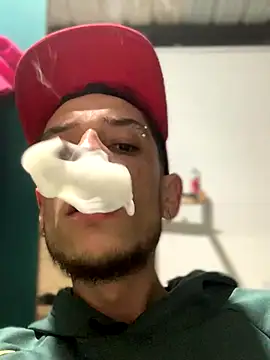 Snapshot of 27powercm chatting on November 9, 2025, 5:11 am 27powercm online show from November 9, 2025, 5:11 am