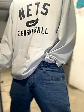 Snapshot of 27powercm chatting on November 13, 2025, 6:28 am 27powercm online show from November 13, 2025, 6:28 am