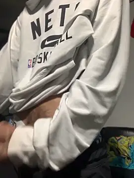 Snapshot of 27powercm chatting on December 16, 2025, 11:42 pm 27powercm online show from December 16, 2025, 11:42 pm