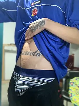 Snapshot of 27powercm chatting on November 8, 2025, 6:17 am 27powercm online show from November 8, 2025, 6:17 am