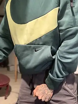 Snapshot of 27powercm chatting on November 28, 2025, 5:07 am 27powercm online show from November 28, 2025, 5:07 am