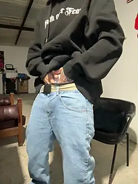 Snapshot of 27powercm chatting on February 9, 2026, 11:58 pm 27powercm online show from February 9, 2026, 11:58 pm