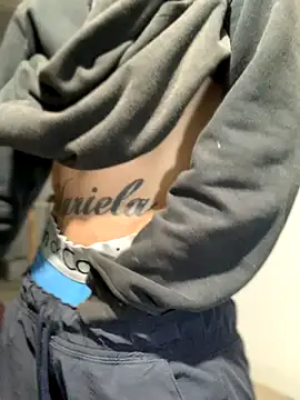 Snapshot of 27powercm chatting on November 30, 2025, 6:14 am 27powercm online show from November 30, 2025, 6:14 am