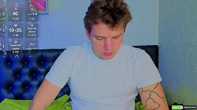 Snapshot of ArthurWhitee chatting on March 4, 2026, 6:54 am ArthurWhitee online show from March 4, 2026, 6:54 am