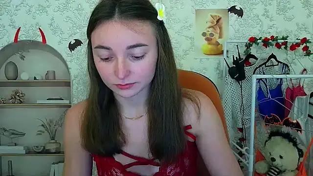 Snapshot of _Barbie_Kiss_ chatting on October 25, 2025, 2:28 pm Barbie Kiss online show from October 25, 2025, 2:28 pm