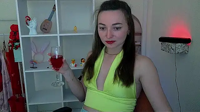 Snapshot of _Barbie_Kiss_ chatting on May 26, 2026, 4:27 pm Barbie Kiss online show from May 26, 2026, 4:27 pm