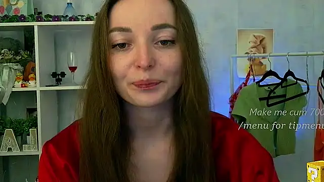  Barbie Kiss  online show from April 11, 2026, 2:21 pm