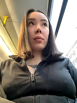 Asian Asami online show from October 4, 2025, 2:51 pm