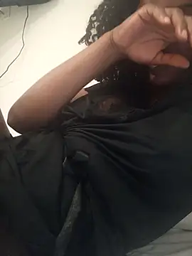 Snapshot of RebecApreta chatting on November 24, 2025, 11:10 am RebecApreta online show from November 24, 2025, 11:10 am