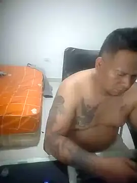 Snapshot of siatodo02 chatting on December 4, 2024, 12:46 am siatodo02 online show from December 4, 2024, 12:46 am