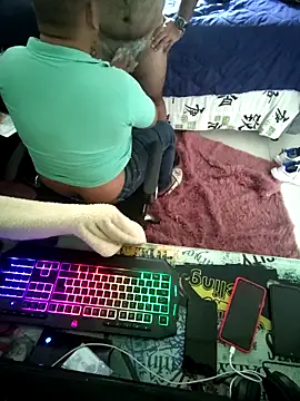 Snapshot of siatodo02 chatting on February 27, 2025, 3:15 pm siatodo02 online show from February 27, 2025, 3:15 pm