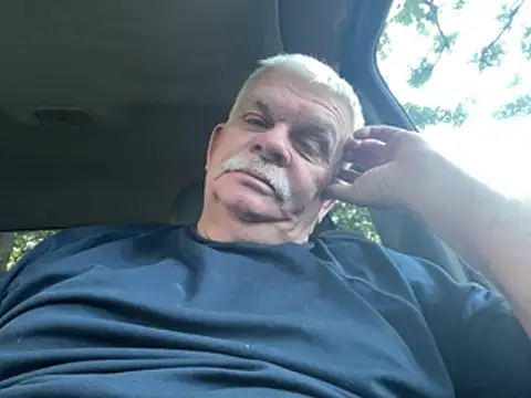 Snapshot of Silver1959 chatting on May 12, 2026, 11:38 am Silver1959 online show from May 12, 2026, 11:38 am
