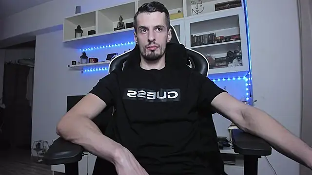 ToddClaytonn online show from November 19, 2025, 12:10 am