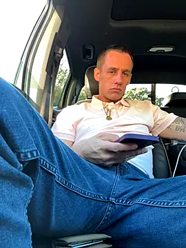 PeytonJohnn online show from October 1, 2025, 8:57 pm