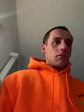 PeytonJohnn online show from November 25, 2025, 8:42 pm