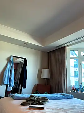 PeytonJohnn online show from October 3, 2025, 4:19 pm