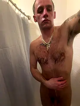 PeytonJohnn online show from November 4, 2025, 9:51 pm