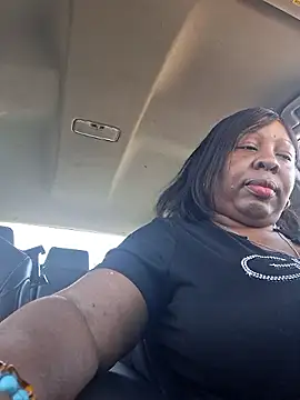 XXXLollipopsJuicy online show from February 22, 2026, 8:32 pm